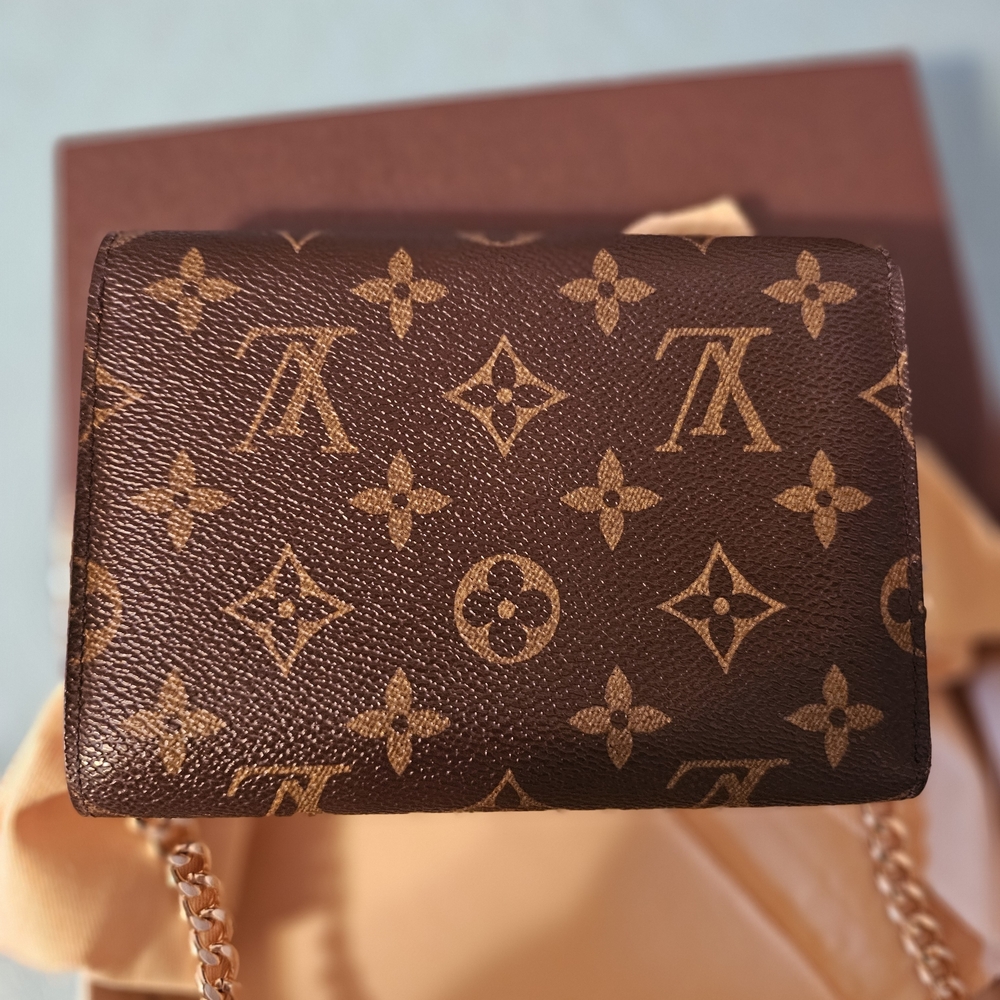 Louis Vuitton Porte Tresor Etui Papiers Monogram Wallet - Picture 4 of 15